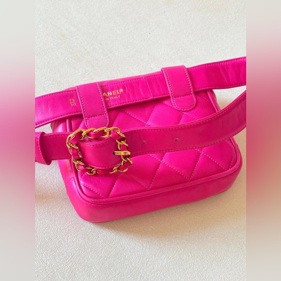 ๐ CHANEL pink quilted leather belt bag ๐ - Picture 15 of 15